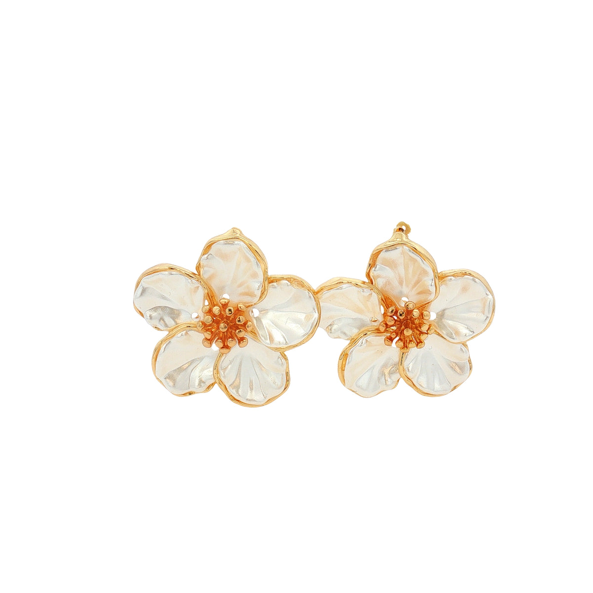 Maxi Aretes Flor Blanca Con Dorado
